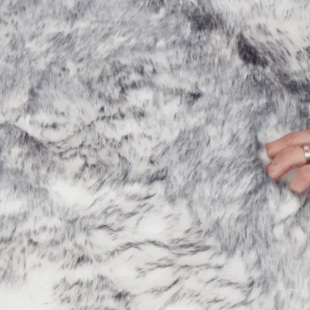 PupProtector™ Luxe Waterproof Faux Fur Blanket - Ultra Plush Arctic Fox - Image 5