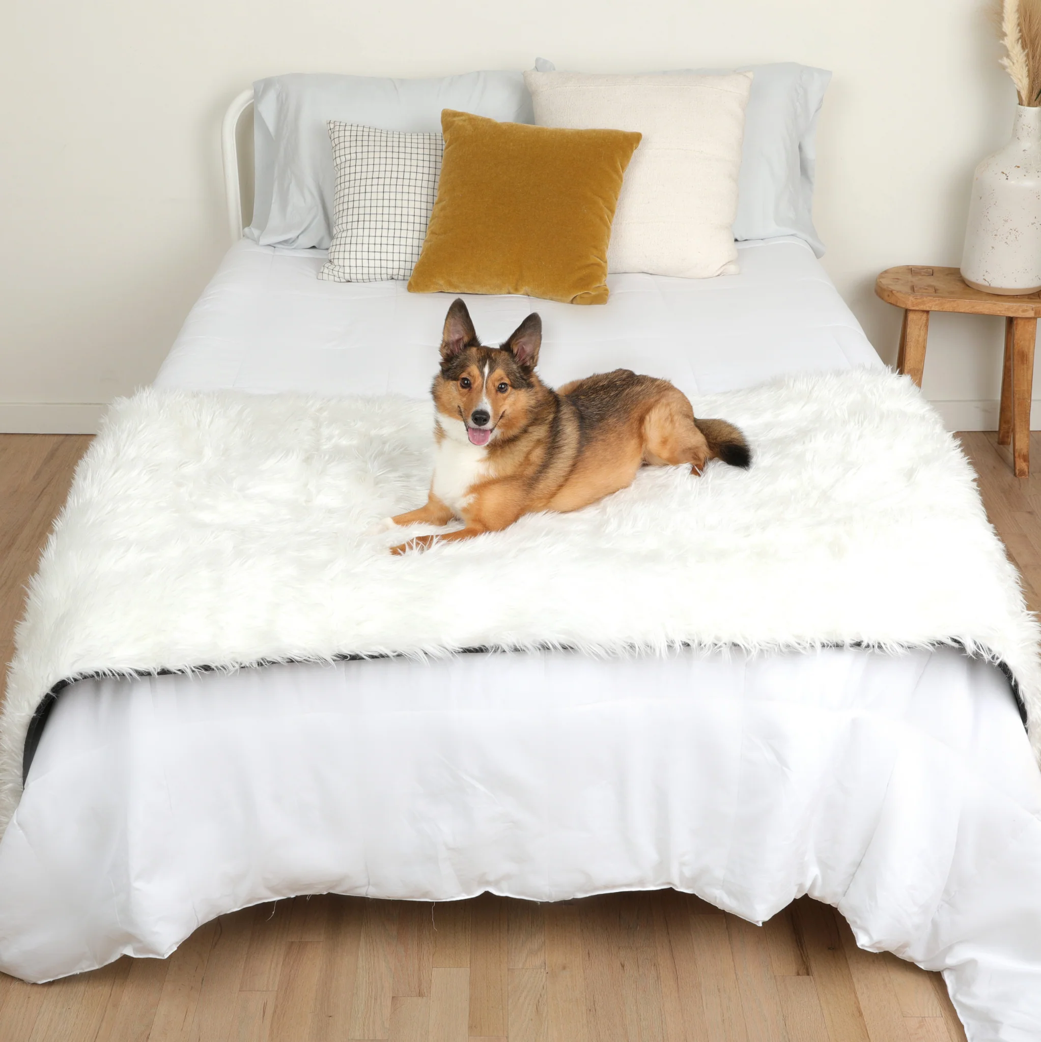 PupProtector™ Waterproof Bed Runner - Polar White - Image 2