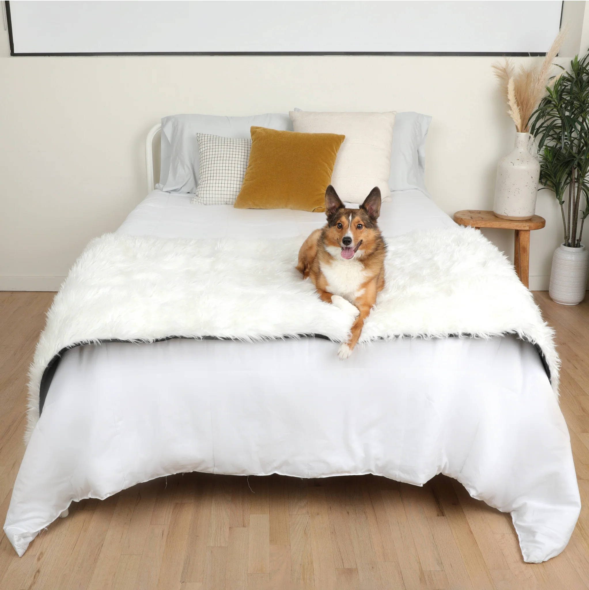 PupProtector™ Waterproof Bed Runner - Polar White - Image 5