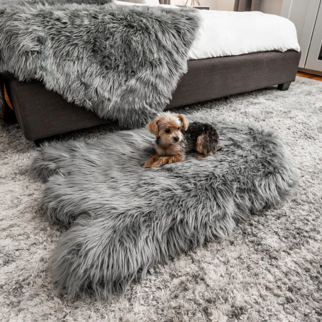 PupRug by Paw.com® Faux Fur Orthopedic Dog Bed - Curve Charcoal Grey - Image 12