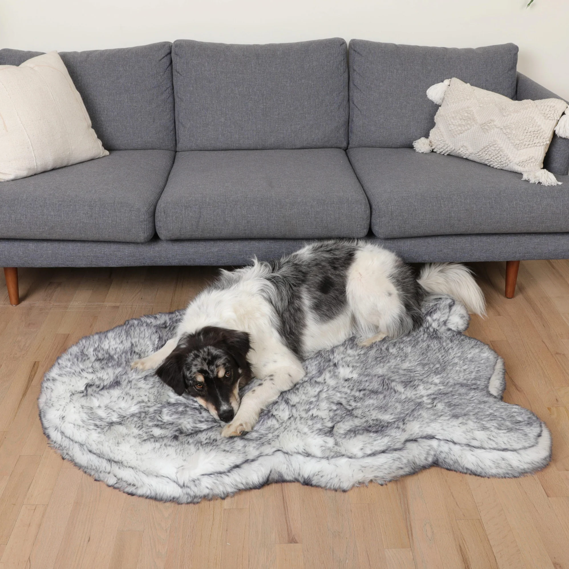 PupRug® Luxe Faux Fur Orthopedic Dog Bed - Ultra Plush Arctic Fox - Image 7