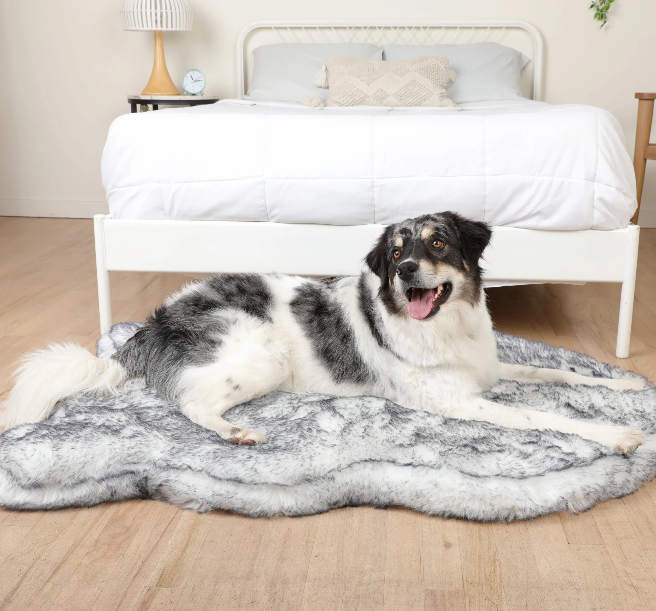 PupRug® Luxe Faux Fur Orthopedic Dog Bed - Ultra Plush Arctic Fox - Image 8