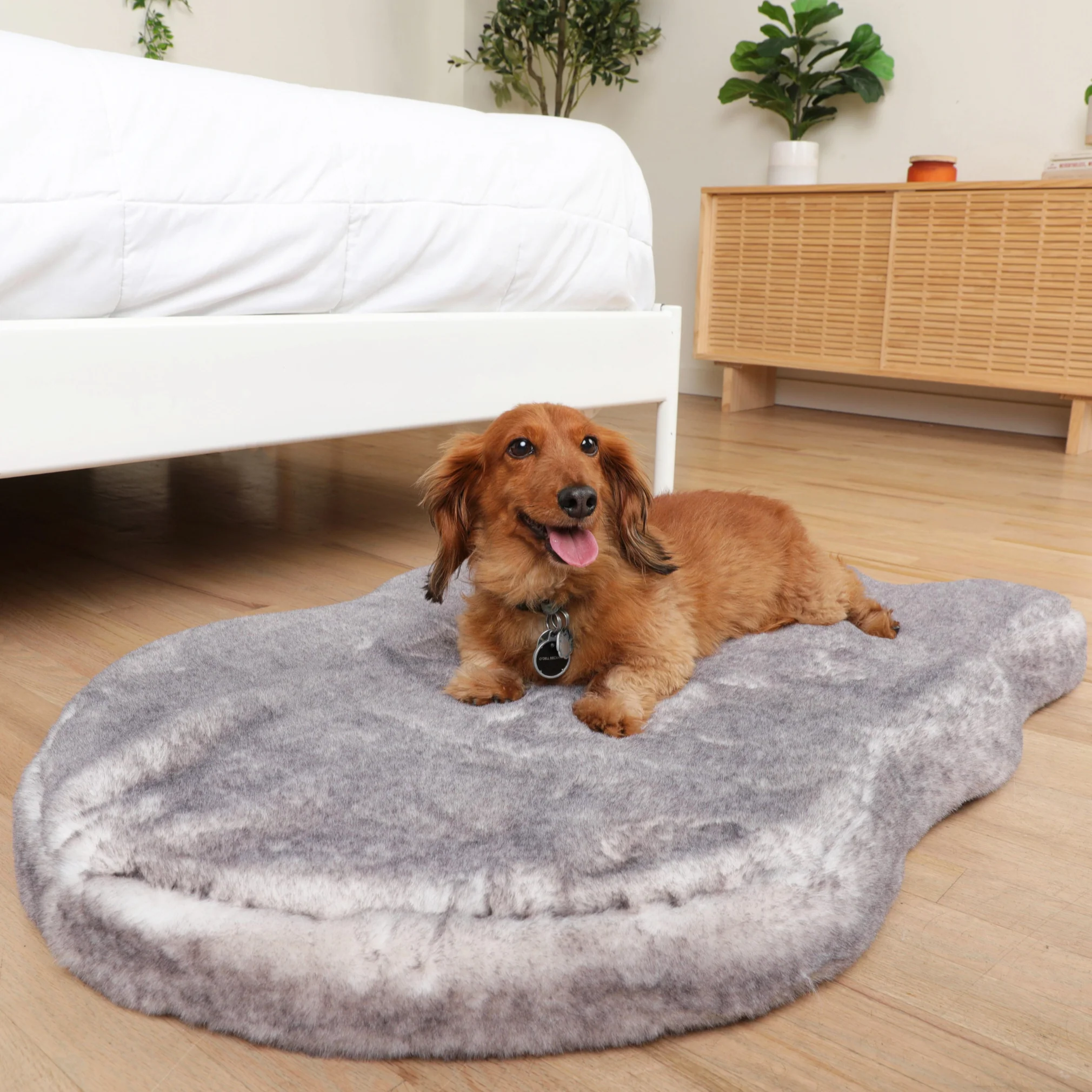 PupRug® Luxe Faux Fur Orthopedic Dog Bed - Ultra Soft Chinchilla - Image 8